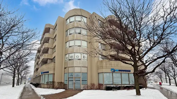 555 Wilson Heights BLVD #301, Toronto C06, ON M3H 6B5