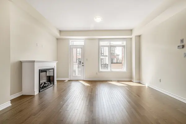 Aurora, ON L4G 4A9,19 Gunton ST