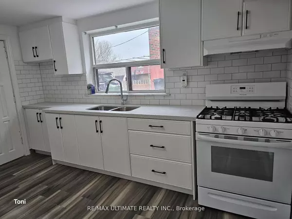 Toronto W04, ON M6M 2N9,55 Gotham CT #Lower