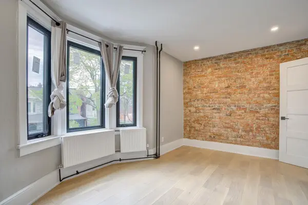 362 Margueretta ST #2, Toronto W02, ON M6H 3S5