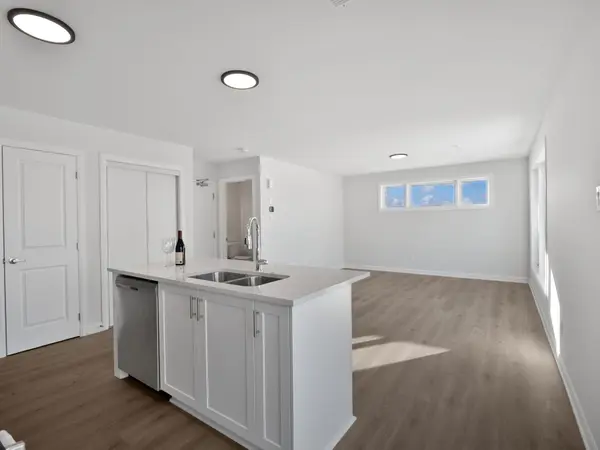 Barrhaven, ON K2J 5W2,301 Glenroy Gilbert DR #15