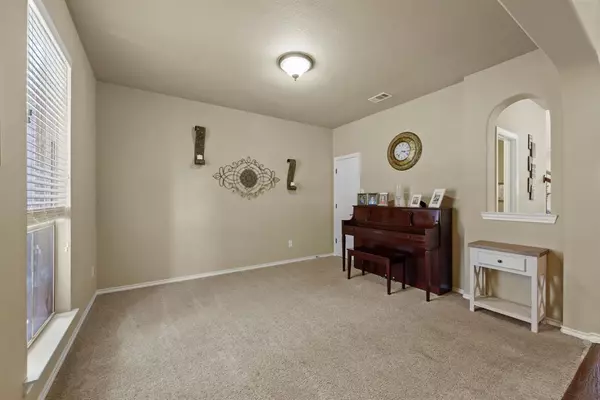 Fort Worth, TX 76244,4172 Drexmore Road