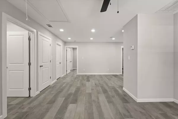 Denton, TX 76209,917 N Wood Street