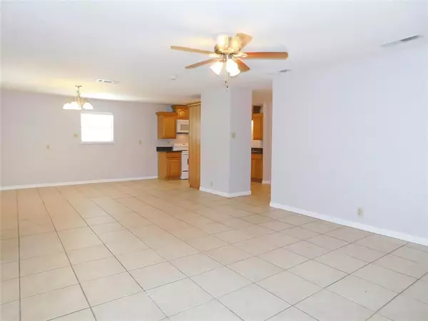 Denton, TX 76209,714 N Ruddell Street