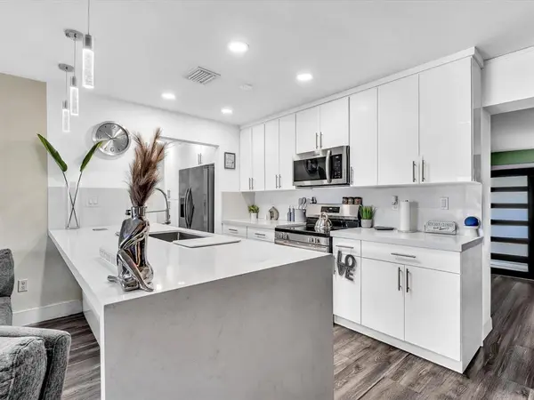 Miami, FL 33169,17135 NW 12th Ct