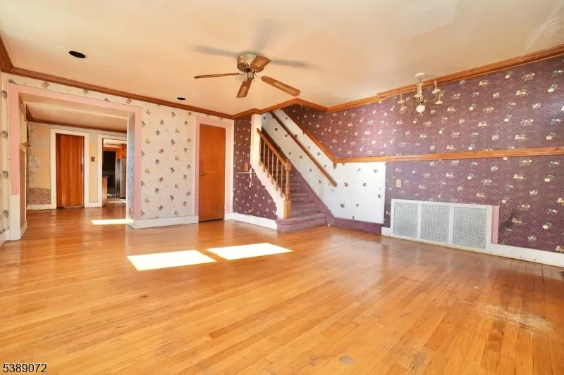 6 Prospect Pl, West Orange Twp., NJ 07052