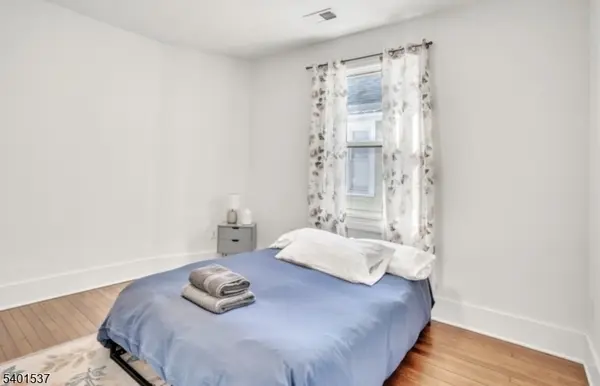 East Orange City, NJ 07017,72 Fair St