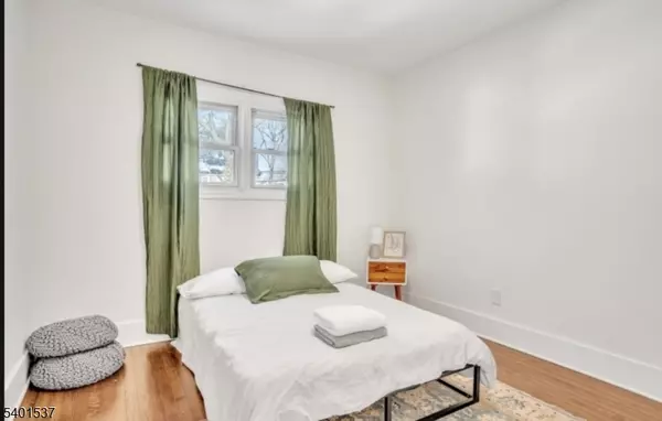 East Orange City, NJ 07017,72 Fair St