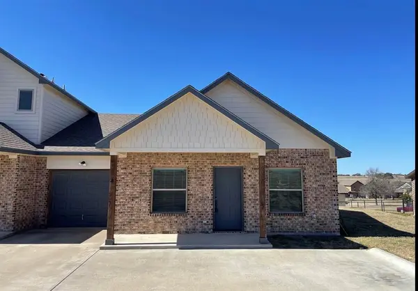 122 Ridgmar Drive #1, Weatherford, TX 76088