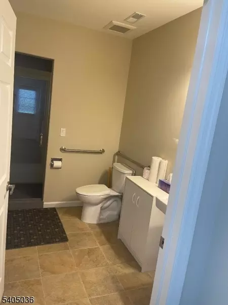 Califon Boro, NJ 07830,420 County Road 513