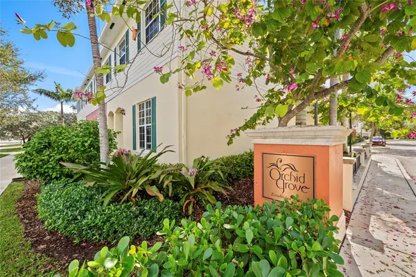 Pompano Beach, FL 33060,197 SW 6th Pl #197