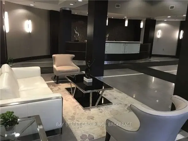 Richmond Hill, ON L4B 0C2,73 King William CRES #702