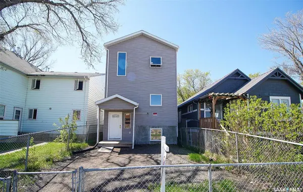 Regina, SK S4T 1Y8,1352 Angus STREET