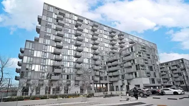 Toronto C06, ON M3H 0E2,38 Monte Kwinter CT #515