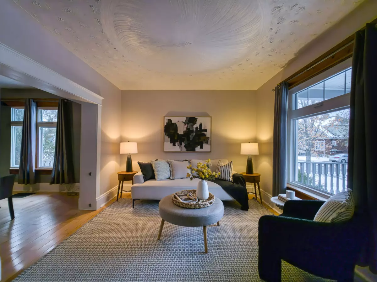 Kitchener, ON N2H 3C3,58 Pandora AVE N