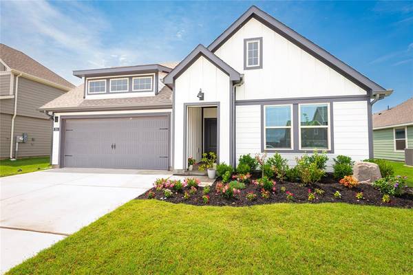 723 Primrose Lane, Pilot Point, TX 76258