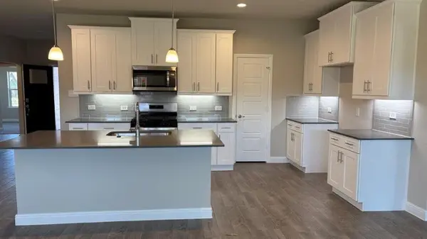 Granbury, TX 76048,4213 CORNERSTONE Circle