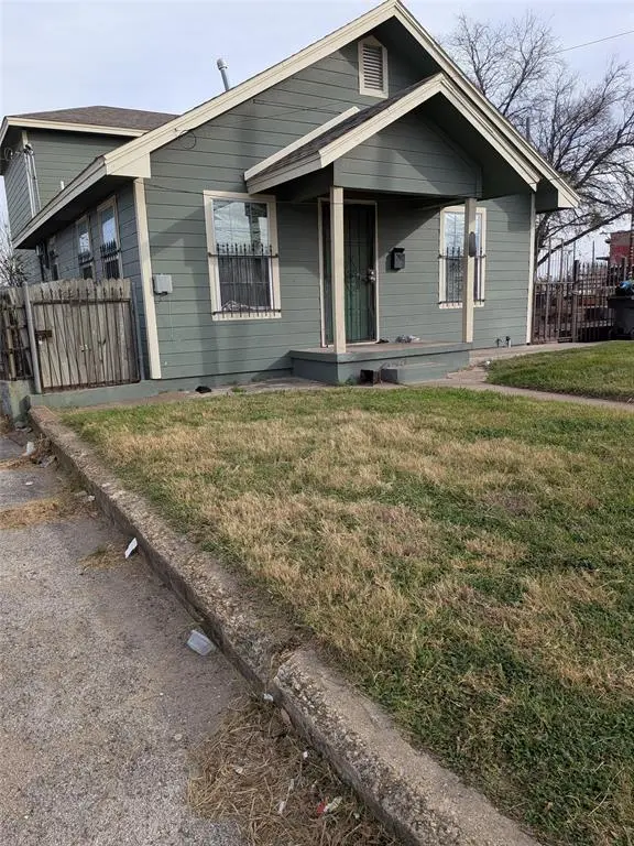 3120 N Main Street, Fort Worth, TX 76106