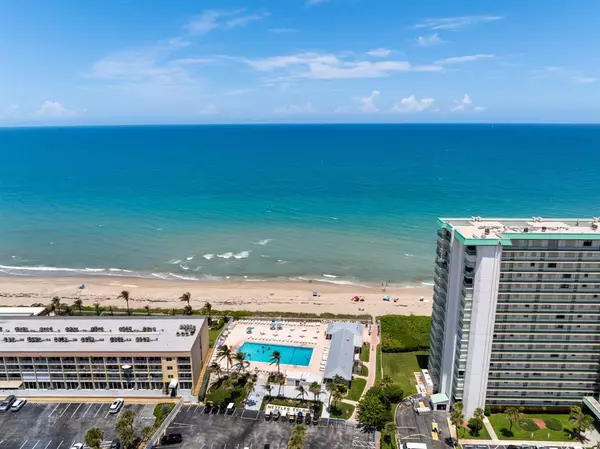 Jensen Beach, FL 34957,305 Nettles Blvd