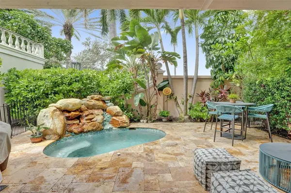 Pompano Beach, FL 33062,1774 Bay Dr #1774