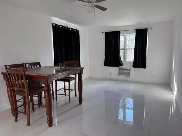 Pompano Beach, FL 33064,1150 E Sample Rd #102