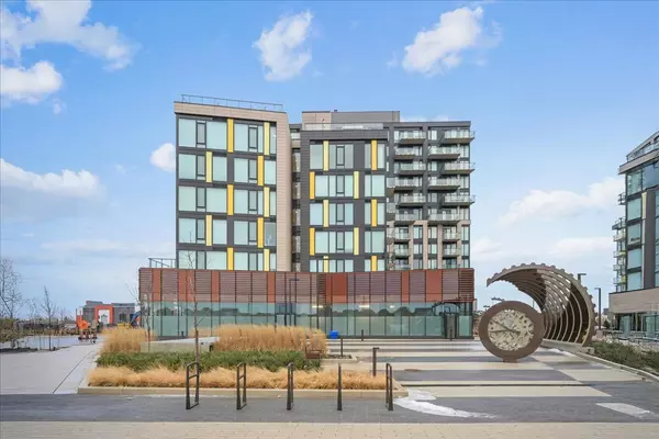 Oakville, ON L6H 8A3,1415 Dundas ST E #604