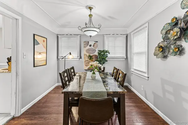 Detroit, MI 48224,9500 Lakepointe ST