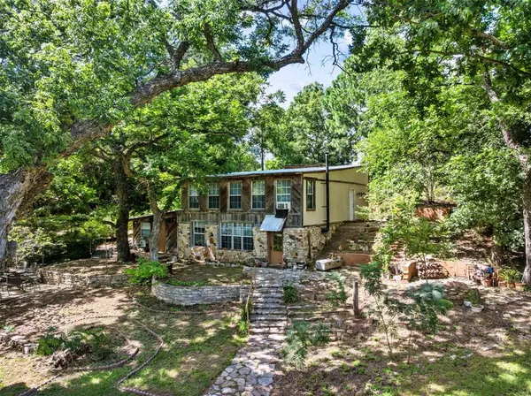 Granbury, TX 76048,15509 Mitchell Bend Court