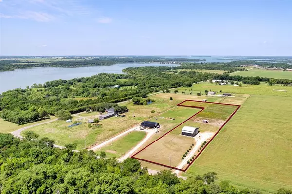 855 Buck Creek Road, Tioga, TX 76271