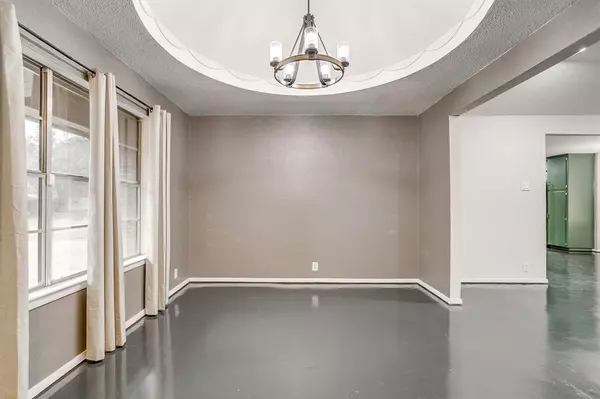 Cleburne, TX 76033,1114 Willowcreek Road