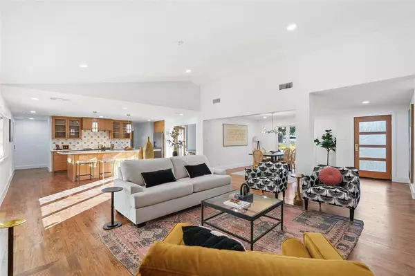 Dallas, TX 75244,4007 Echo Glen Drive