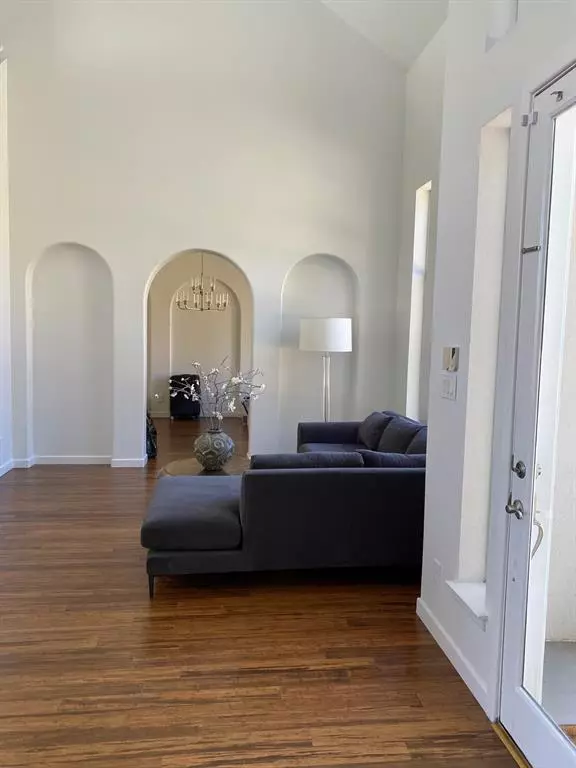 Plano, TX 75093,4008 NAPLES Drive