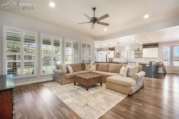 Colorado Springs, CO 80920,3215 Hollycrest DR