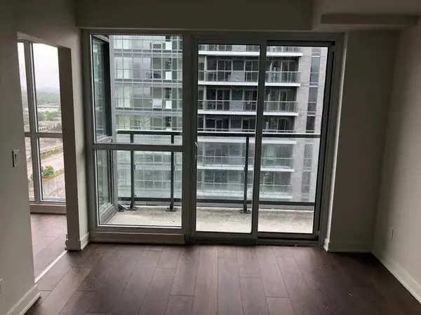 Toronto C11, ON M3C 0P2,2 Sonic WAY #2703