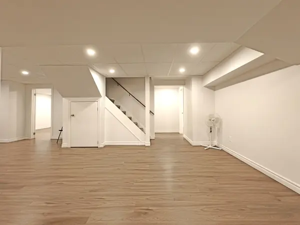 Toronto C15, ON M2J 3B2,10 Whitehorn CRES #Bsmt