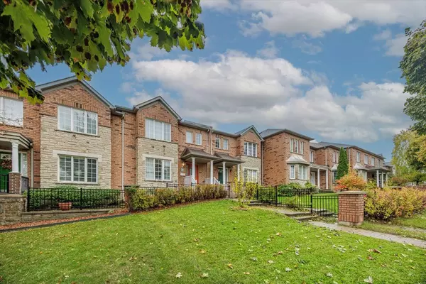 46 Georgina Gate, Toronto E04, ON M1L 4T9