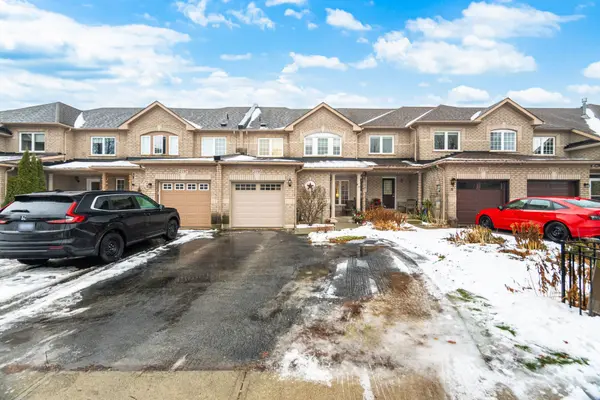Oakville, ON L6M 3Z6,2195 Hummingbird WAY