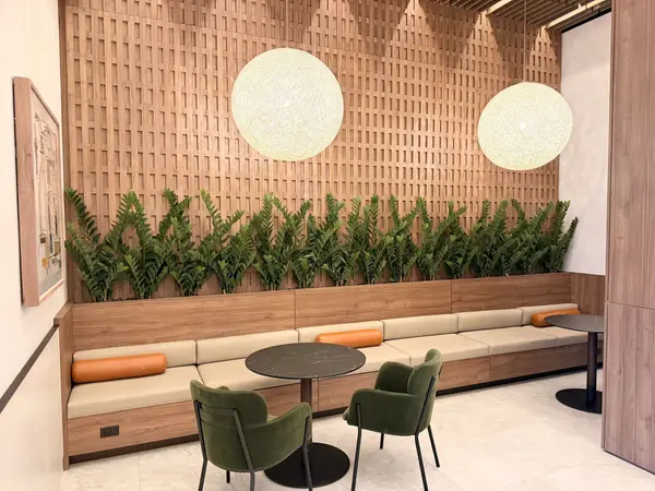 Brampton, ON L6P 4S3,15 Skyridge DR #826