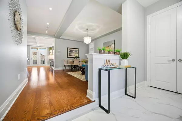 Brampton, ON L6Y 0S2,162 Coastline DR