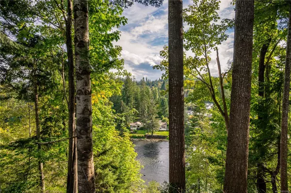 Campbell River, BC V9W 4P4,2371 Steelhead Rd