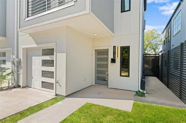 Dallas, TX 75212,2513 Crossman Avenue