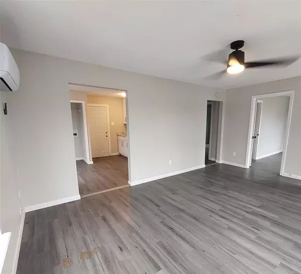 Denison, TX 75021,403 E Sears Street