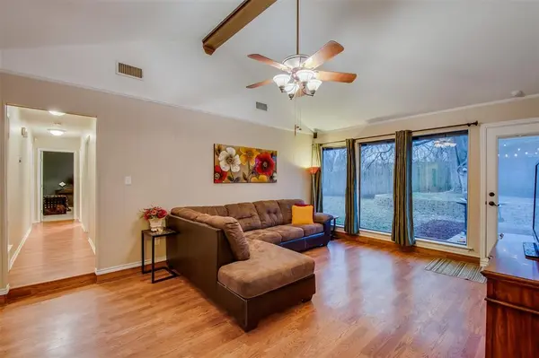 Arlington, TX 76017,5718 Sagebrush Trail