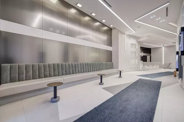 Toronto C03, ON M6E 2H1,1603 Eglinton AVE W #1507