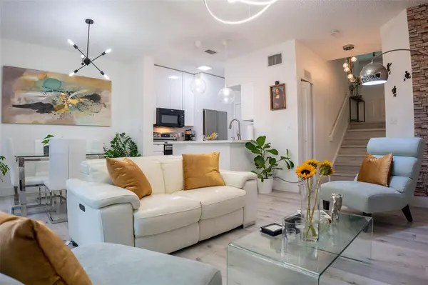 Pembroke Pines, FL 33025,361 SW 95th Ter #361