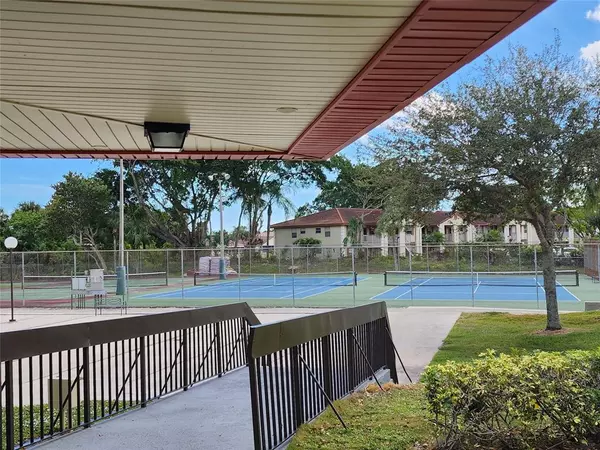 Margate, FL 33063,3050 Holiday Springs Blvd #207