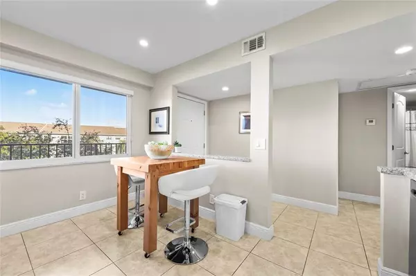 Pembroke Pines, FL 33027,800 SW 125th Way #405-O