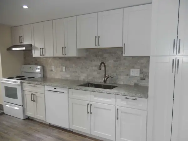 Toronto W04, ON M6L 2X5,20 Goldcrest BLVD #Lower Level