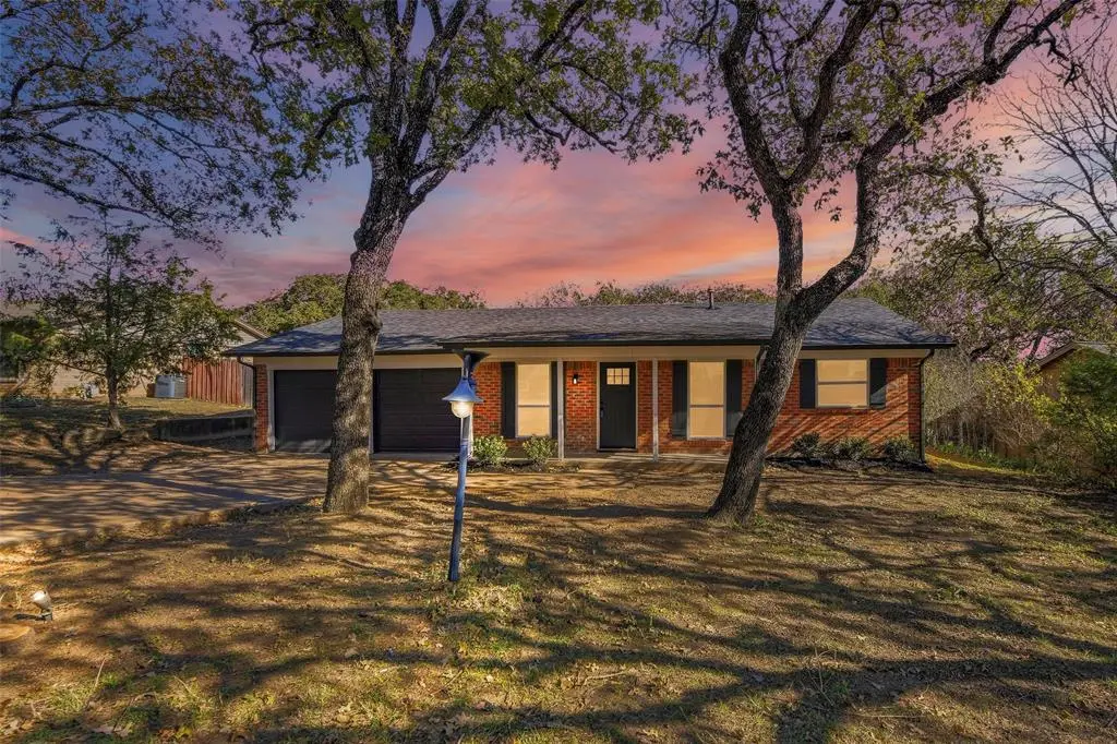 North Richland Hills, TX 76182,7024 Crabtree Lane