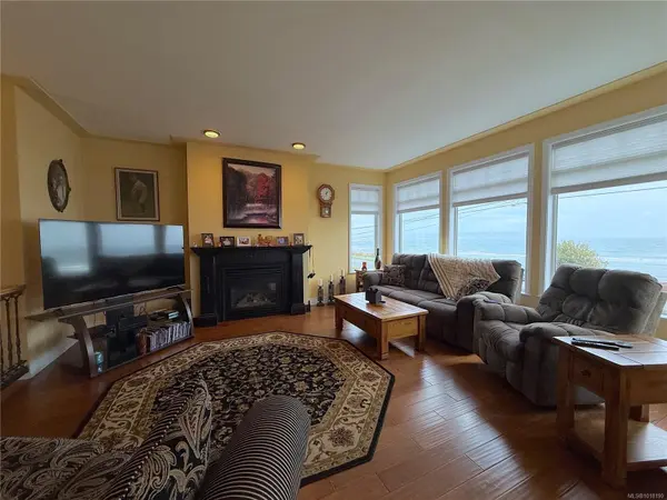 Campbell River, BC V9W 1C9,3264 Island Hwy S